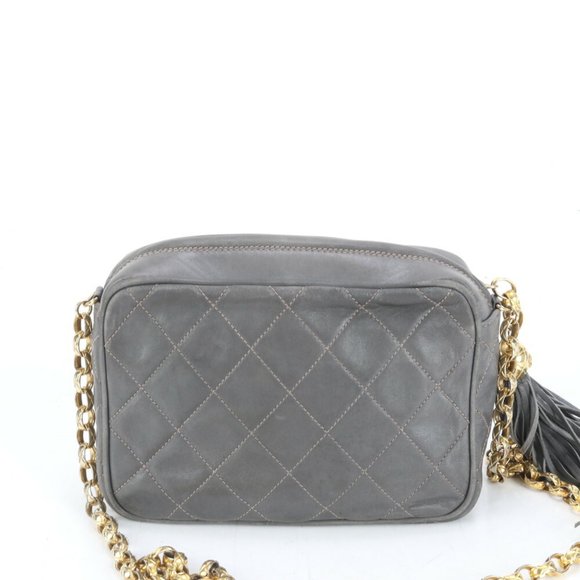Chanel Matelasse Shoulder Bag for Women with Guarantee, Serial Number, and Bo... - Picture 4 of 14